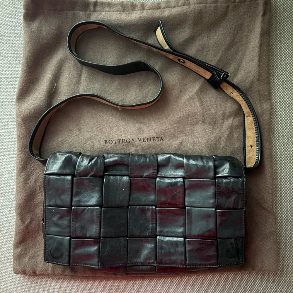 Bottega Veneta Black Woven Leather Belt Bag